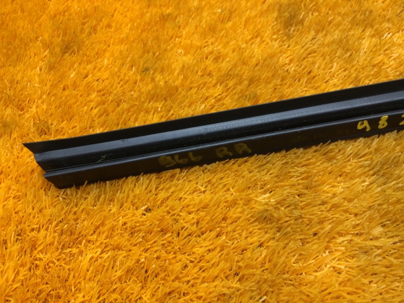 уплотнитель стекла двери, 340 рублей, Красноярск