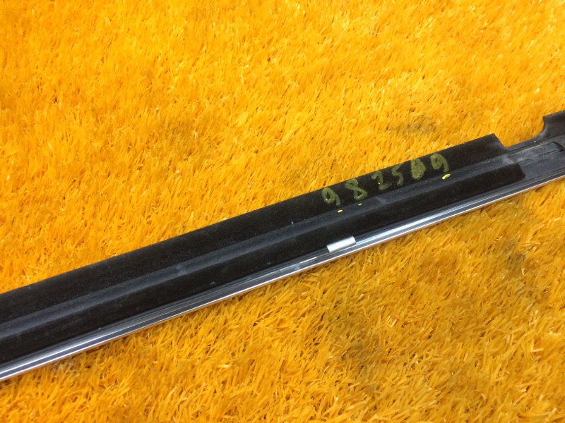 Молдинг стекла внешний, 350 рублей, Красноярск