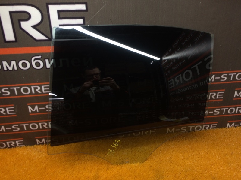 Стекло боковое, 600 рублей, Красноярск