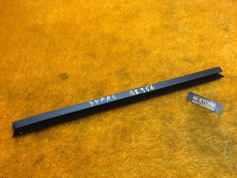 уплотнитель стекла двери, 340 рублей, Красноярск