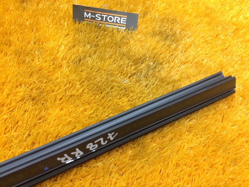 уплотнитель стекла двери, 340 рублей, Красноярск