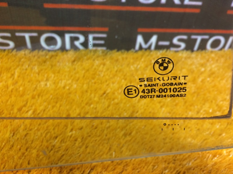 Стекло боковое, 350 рублей, Красноярск