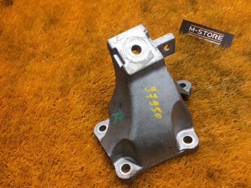 Кронштейн подушки двигателя, 340 рублей, Красноярск