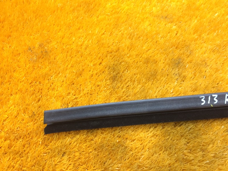 уплотнитель стекла двери, 340 рублей, Красноярск