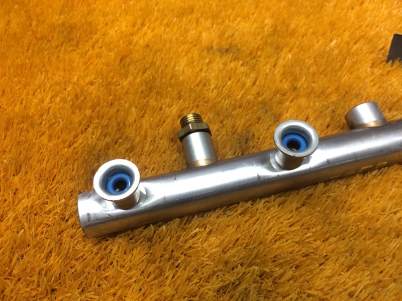 топливная рампа, 300 рублей, Красноярск