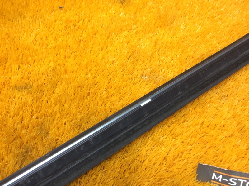 Молдинг стекла внешний, 540 рублей, Красноярск