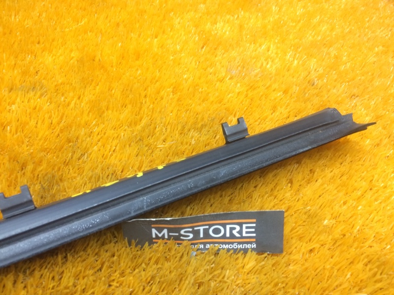 уплотнитель стекла двери, 340 рублей, Красноярск