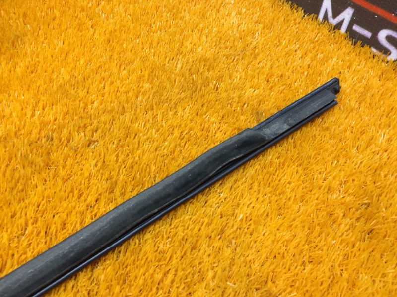 Молдинг стекла внешний, 350 рублей, Красноярск