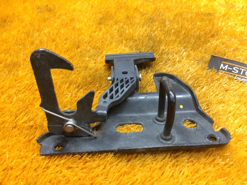 замок капота, 500 рублей, Красноярск