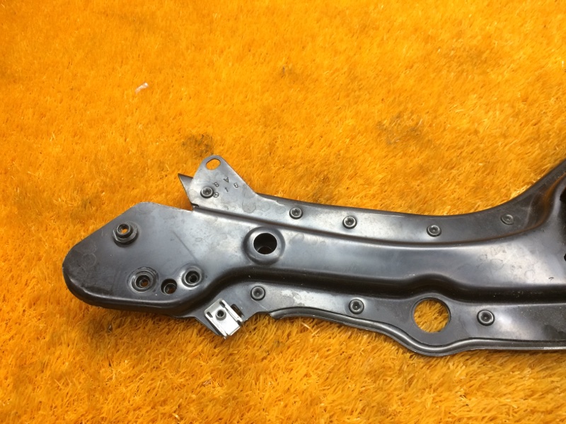 кронштейн фары, 810 рублей, Красноярск