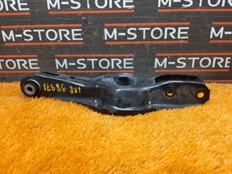 Рычаг подвески нижний, 1400 рублей, Красноярск