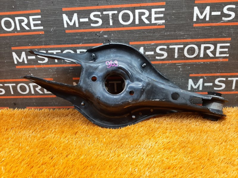 Рычаг подвески нижний, 1400 рублей, Красноярск