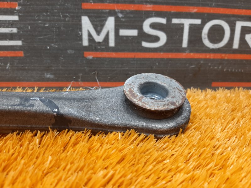 Рычаг подвески нижний, 1000 рублей, Красноярск