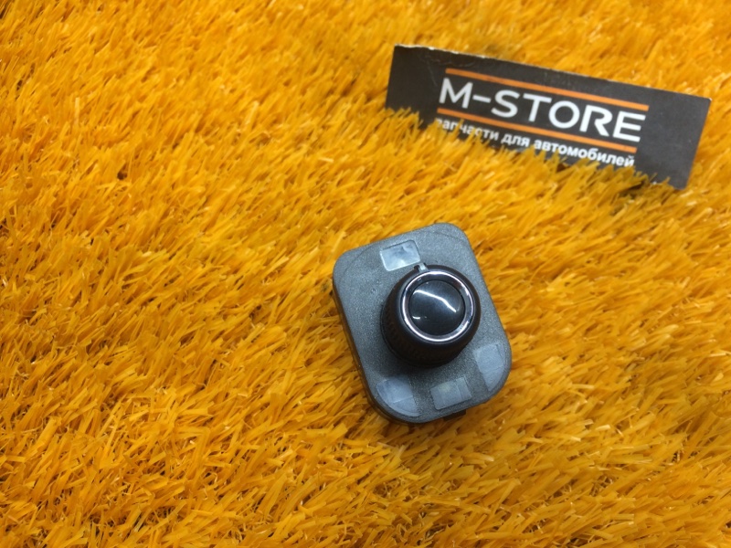 Кнопка регулировки зеркал, 500 рублей, Красноярск