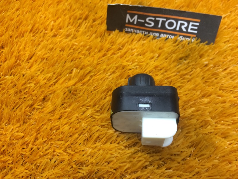 Кнопка регулировки зеркал, 300 рублей, Красноярск