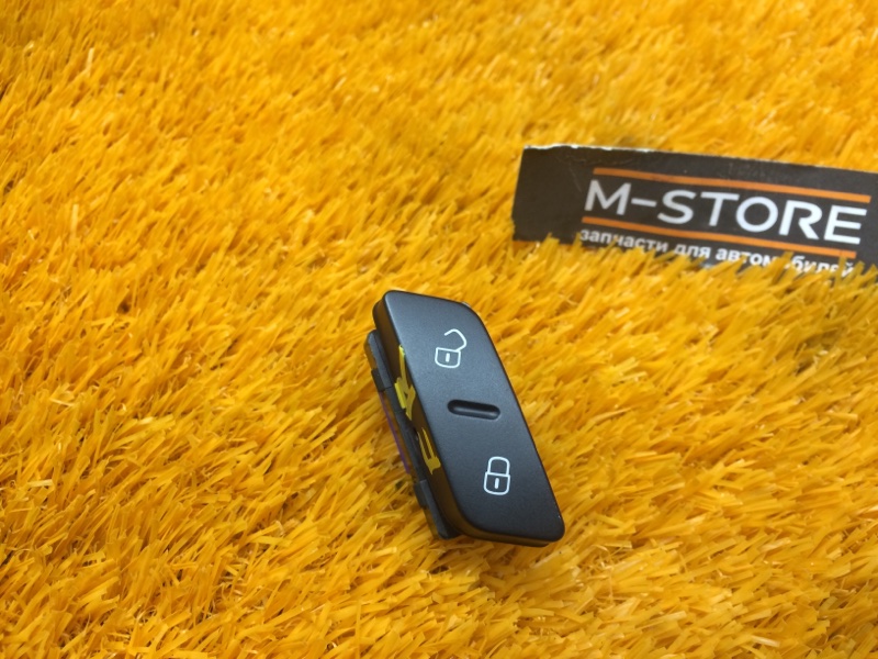 Кнопка центрального замка, 300 рублей, Красноярск