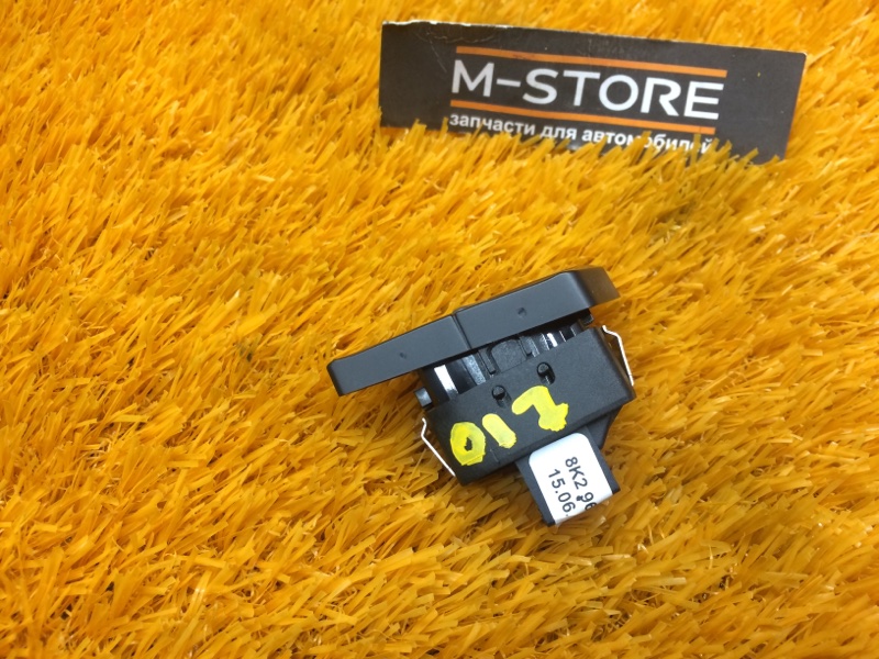 Кнопка центрального замка, 350 рублей, Красноярск