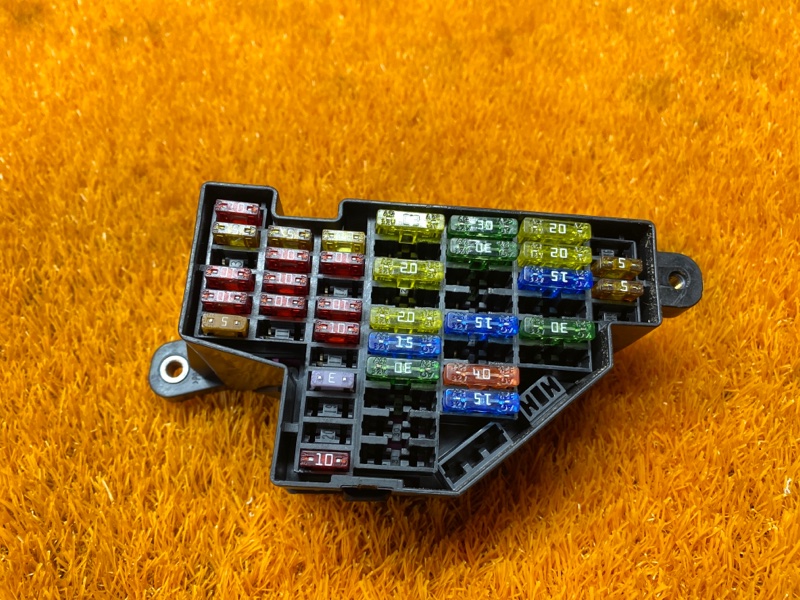 блок предохранителей, 500 рублей, Красноярск