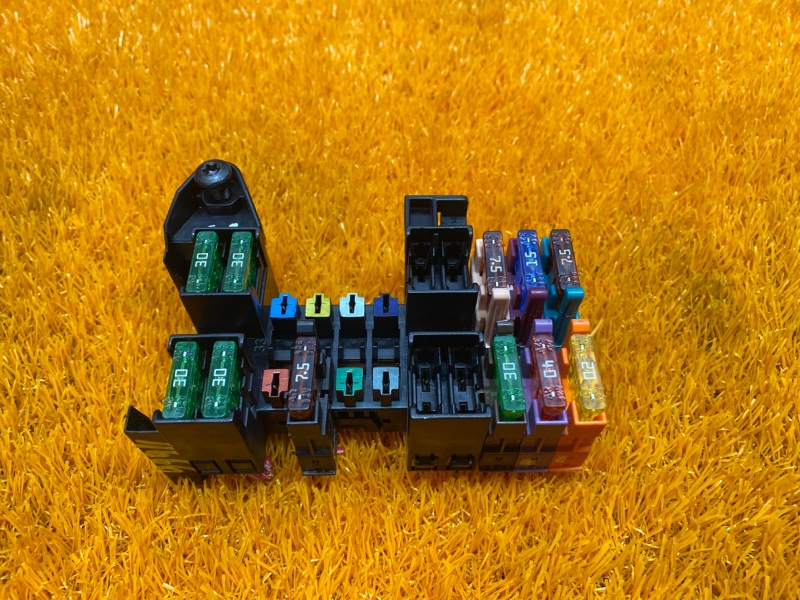 блок предохранителей, 350 рублей, Красноярск