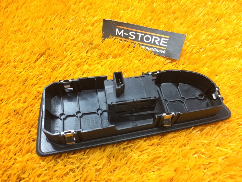 кнопка стеклоподъемника, 300 рублей, Красноярск