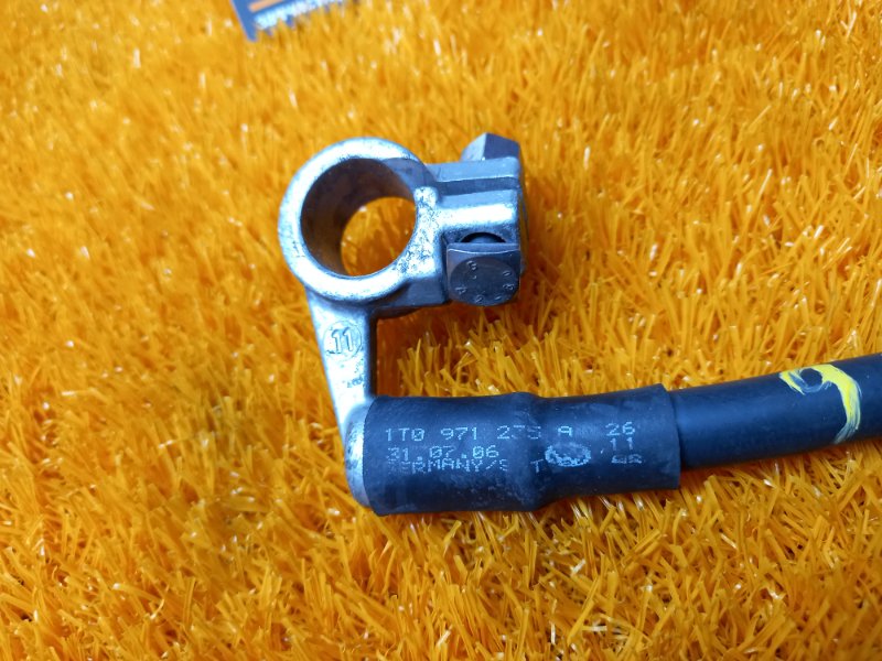 Клемма аккумулятора минус, 300 рублей, Красноярск