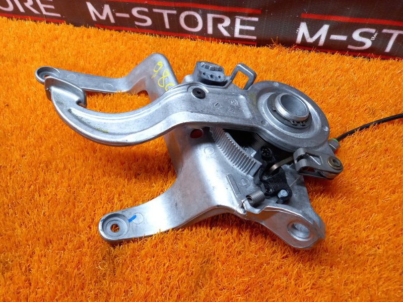 Педаль стояночного тормоза, 350 рублей, Красноярск