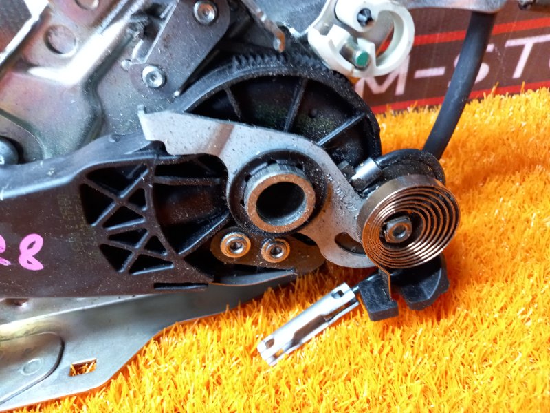 Педаль стояночного тормоза, 500 рублей, Красноярск