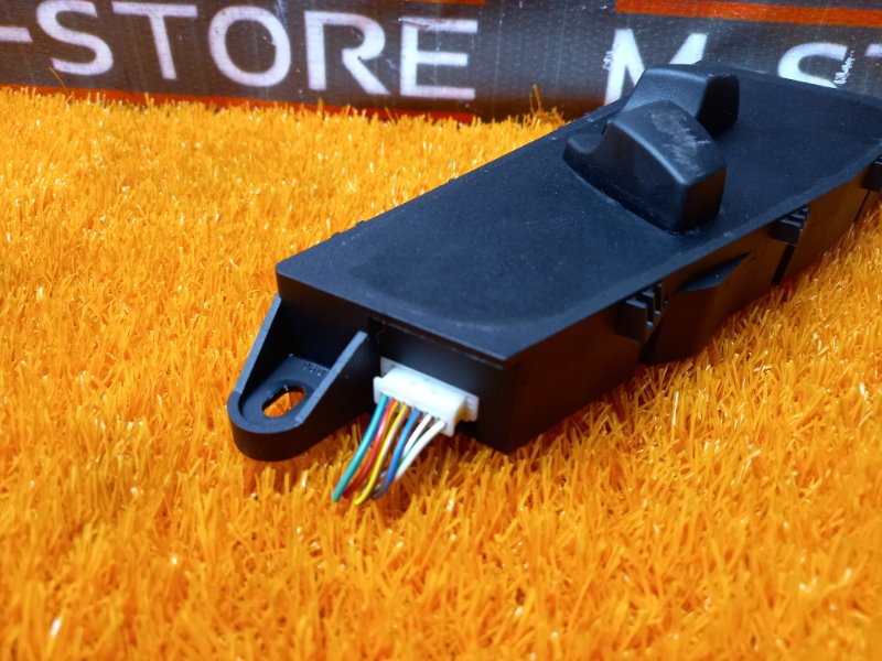 кнопка регулировки сиденья, 1200 рублей, Красноярск