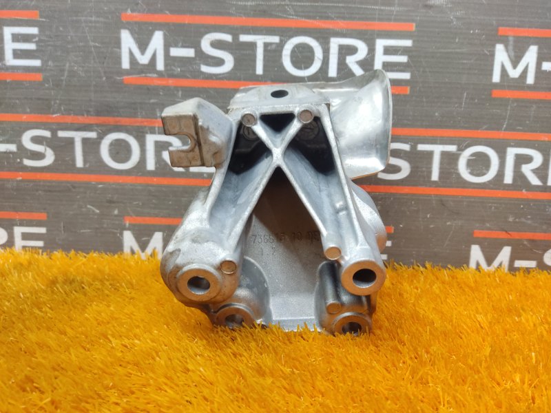 Кронштейн подушки двигателя, 930 рублей, Красноярск