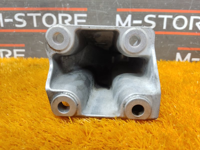 Кронштейн подушки двигателя, 930 рублей, Красноярск