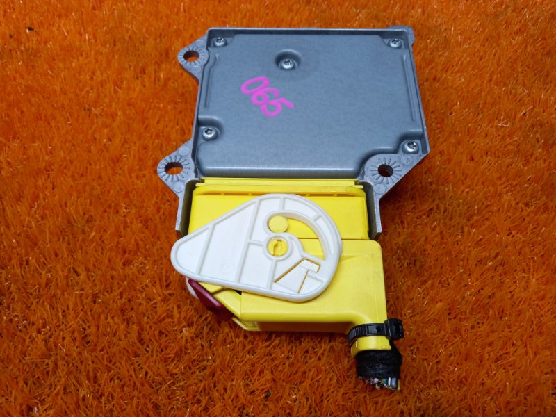 Блок управления Airbag, 1900 рублей, Красноярск