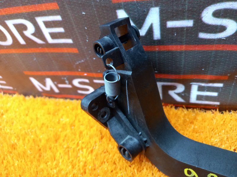 педаль газа, 500 рублей, Красноярск