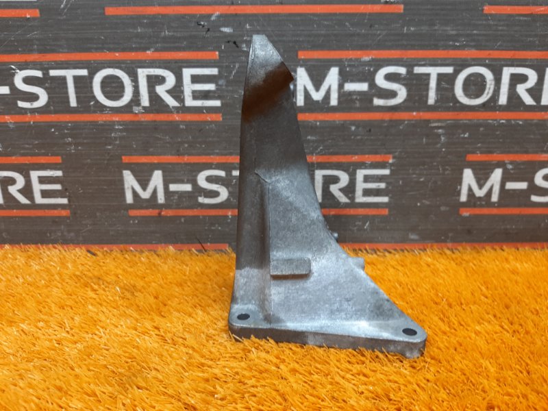 Кронштейн подушки двигателя, 660 рублей, Красноярск