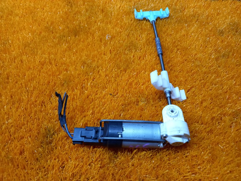 мотор регулировки сидений, 930 рублей, Красноярск