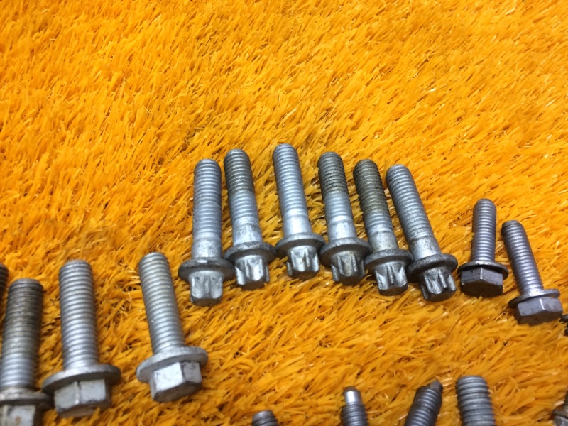 Болты и гайки ДВС, 750 рублей, Красноярск