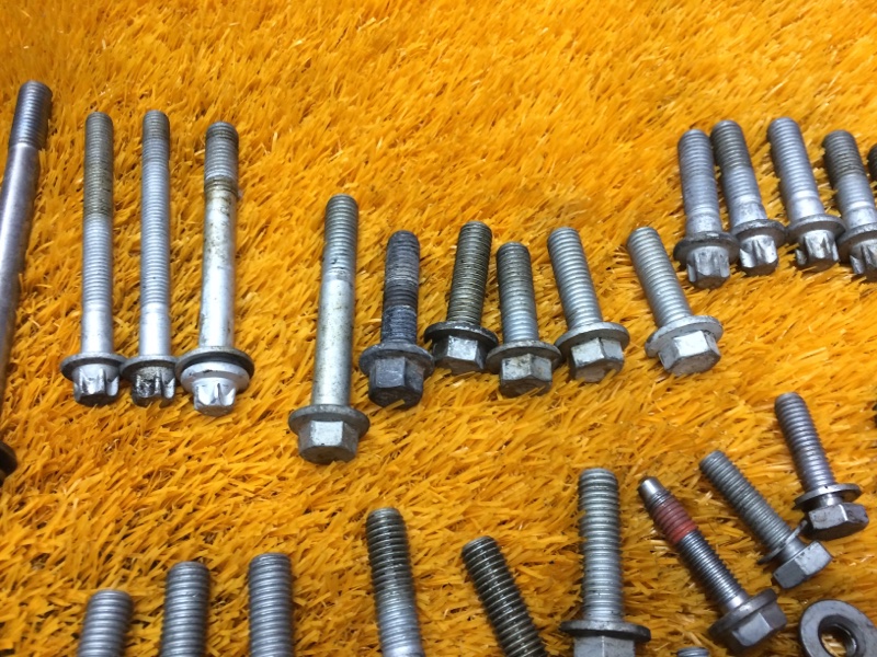 Болты и гайки ДВС, 750 рублей, Красноярск