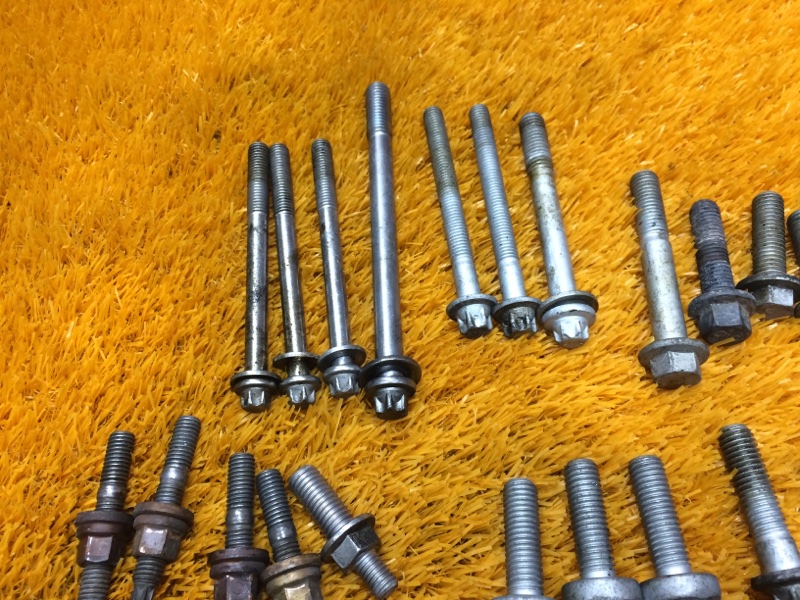 Болты и гайки ДВС, 750 рублей, Красноярск