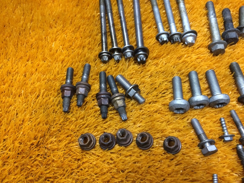 Болты и гайки ДВС, 750 рублей, Красноярск