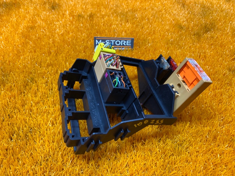 блок предохранителей, 400 рублей, Красноярск