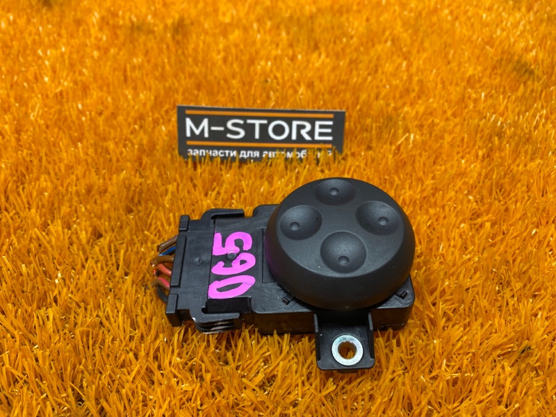 кнопка регулировки сиденья, 670 рублей, Красноярск