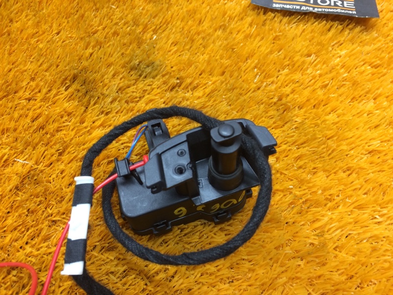 Замок лючка бензобака, 580 рублей, Красноярск