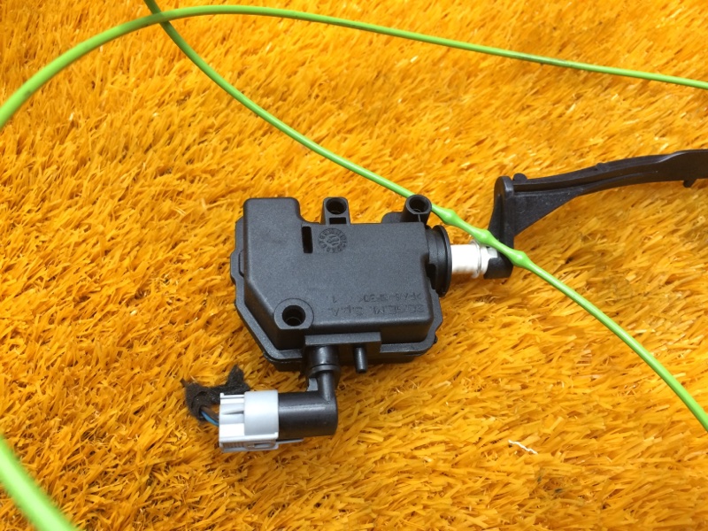 Замок лючка бензобака, 670 рублей, Красноярск