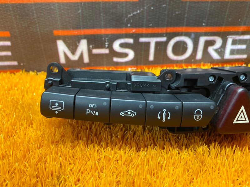 Блок кнопок центральной консоли, 630 рублей, Красноярск