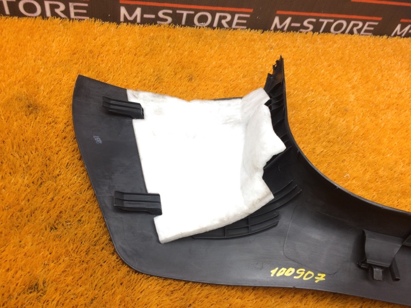 Накладка на порог салона, 350 рублей, Красноярск