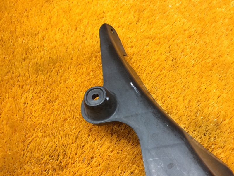 крепление бампера, 570 рублей, Красноярск