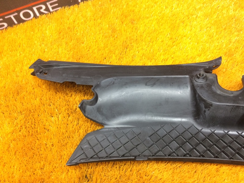 Накладка замка капота, 1500 рублей, Красноярск