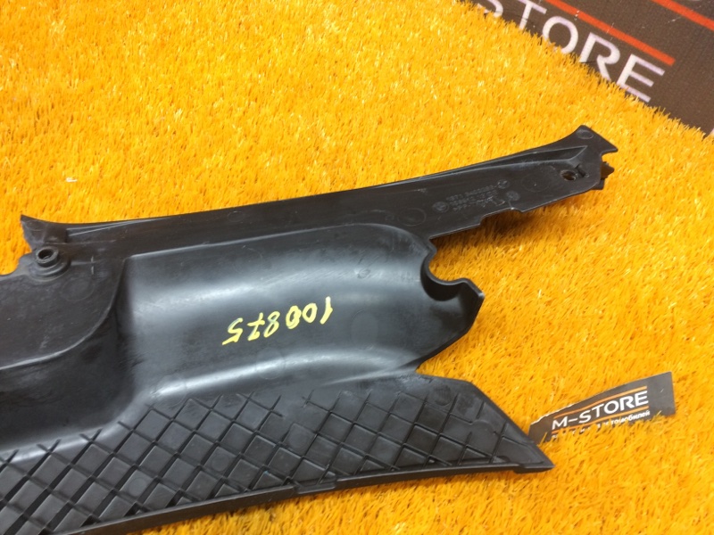 Накладка замка капота, 1500 рублей, Красноярск