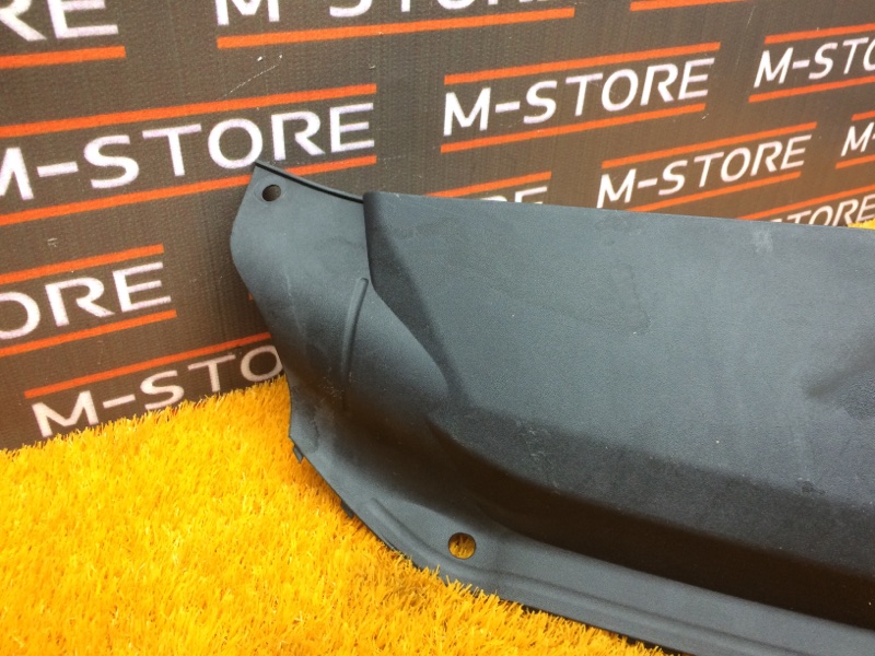 Накладка замка капота, 950 рублей, Красноярск