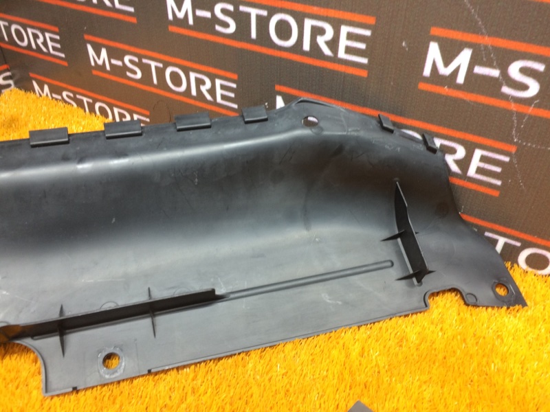 Накладка замка капота, 950 рублей, Красноярск