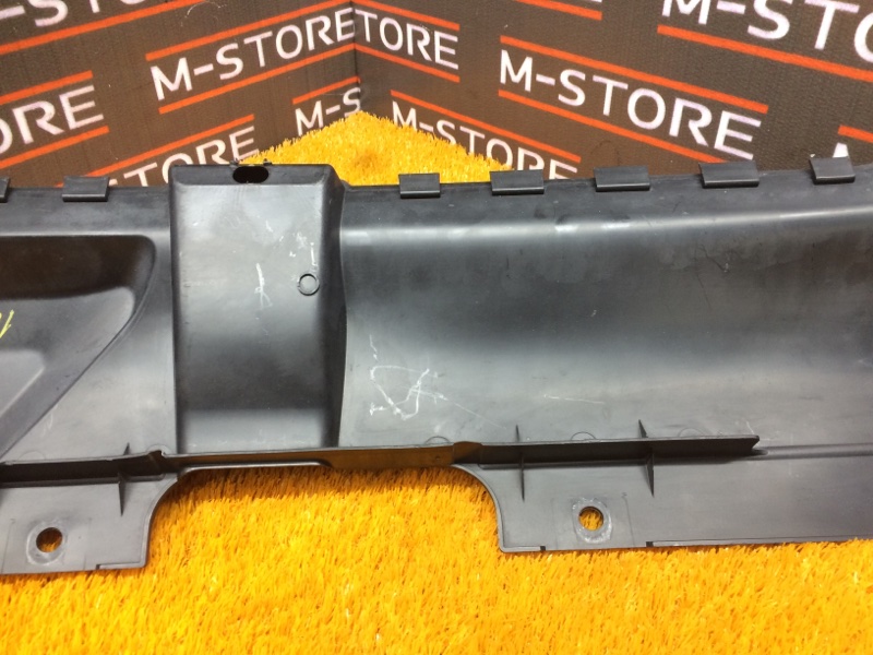 Накладка замка капота, 950 рублей, Красноярск